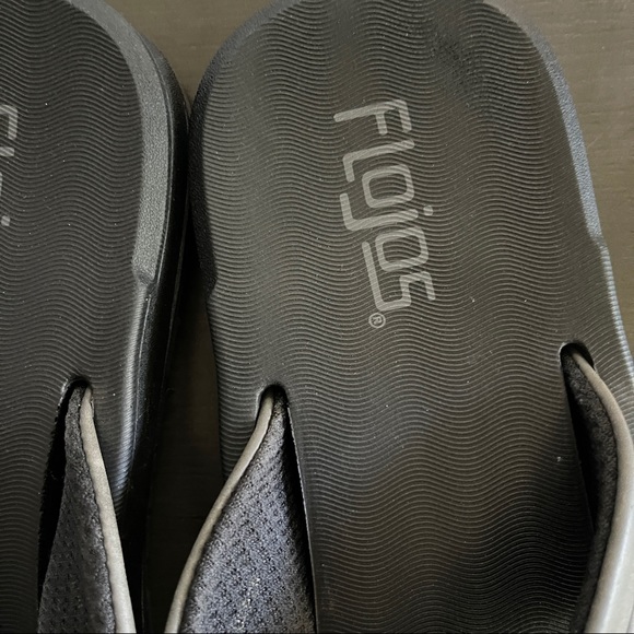 Flojos Memory Foam Black Gray Men's Flip Flops Size 12 - Picture 6 of 8